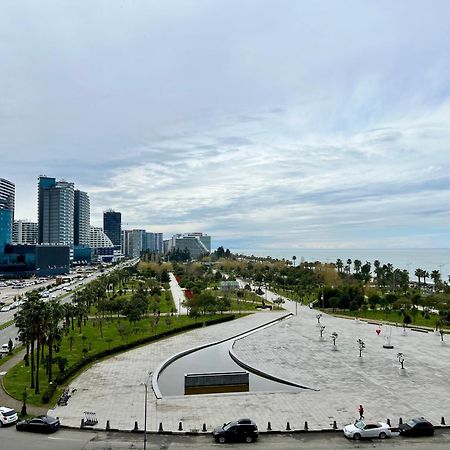 Orbi Beach Tower 巴统 外观 照片