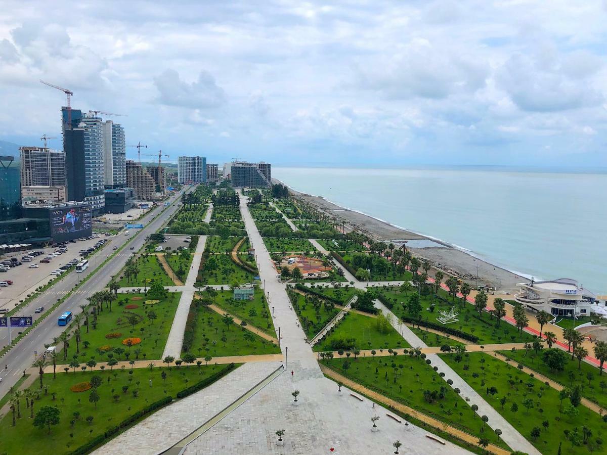 Orbi Beach Tower 巴统 外观 照片